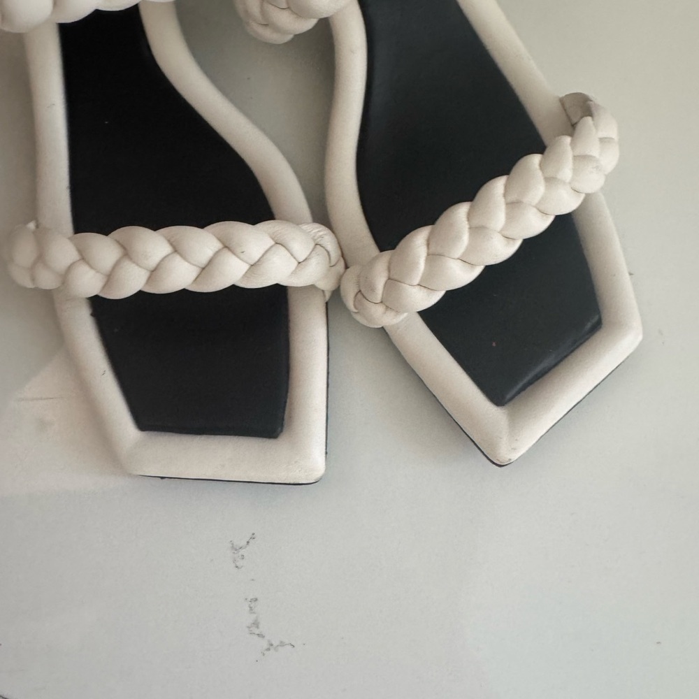 MERCEDES CASTILLO White Braided Sandals ChicHeeled Sandals – Size 40 (US 9.5/10) - Picture 7 of 8